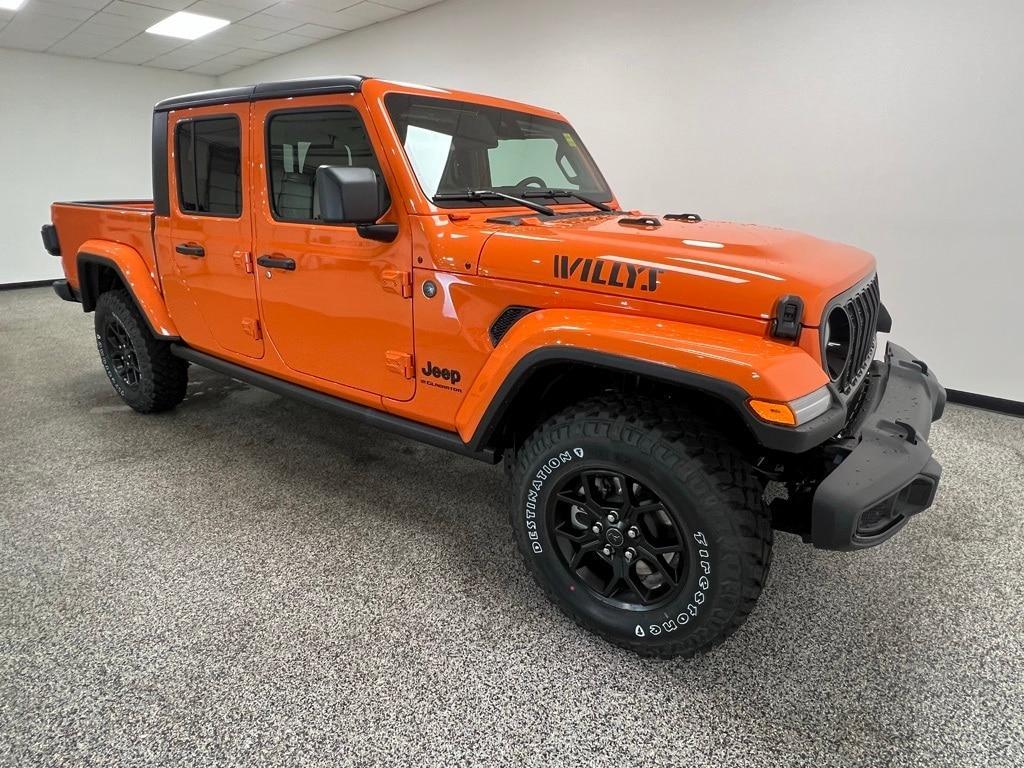 new 2025 Jeep Gladiator car, priced at $47,541
