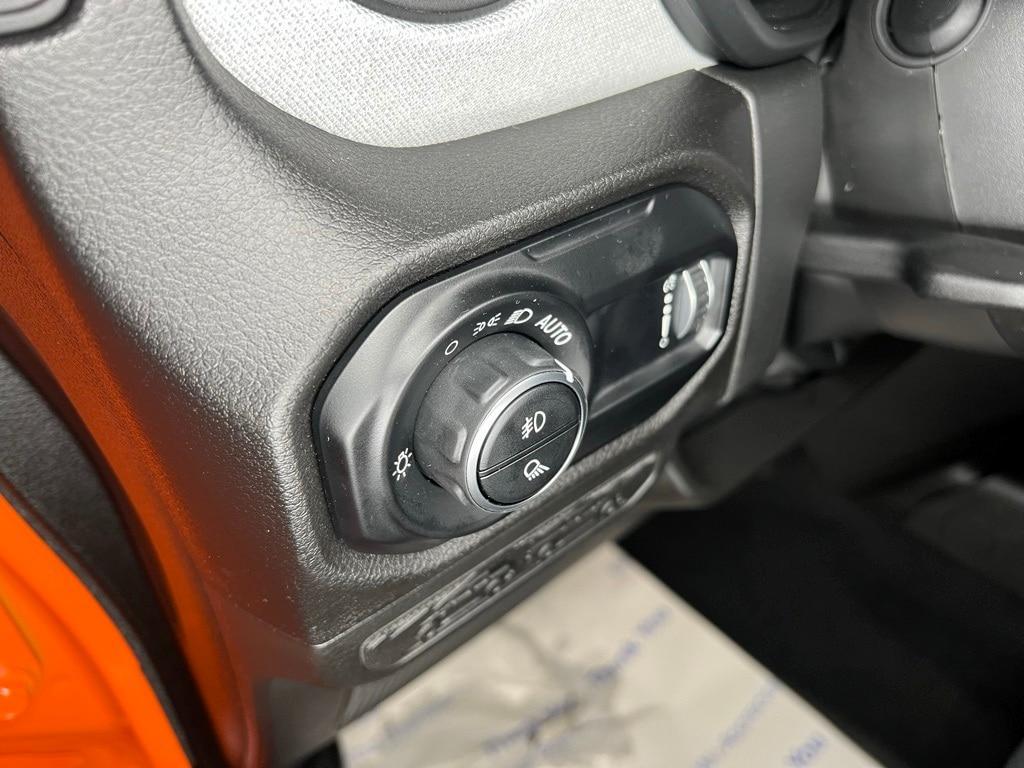 new 2025 Jeep Gladiator car, priced at $47,541