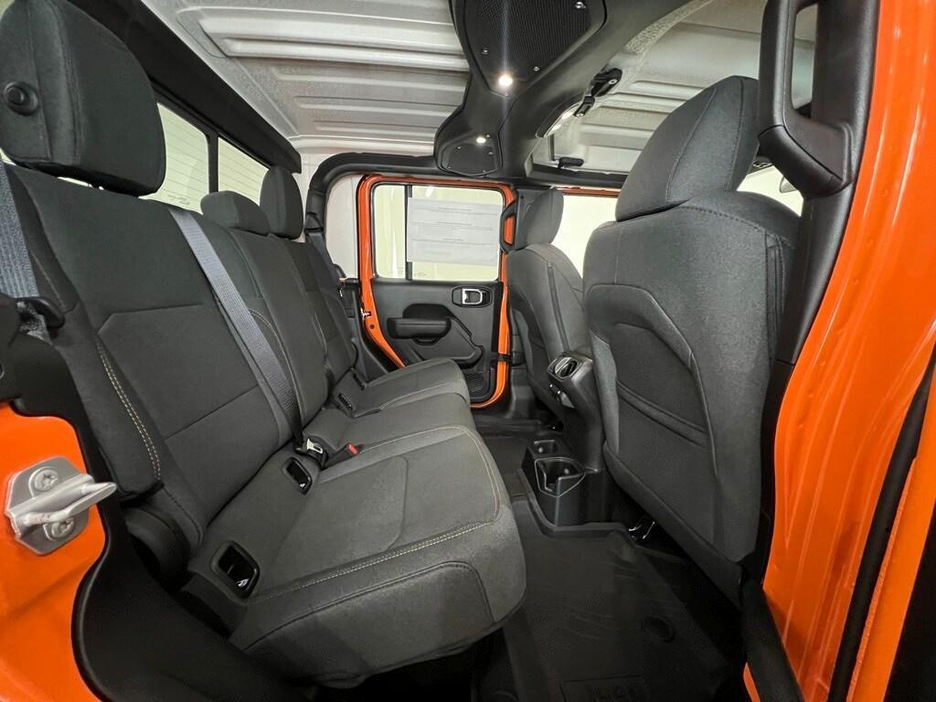 new 2025 Jeep Gladiator car, priced at $47,541