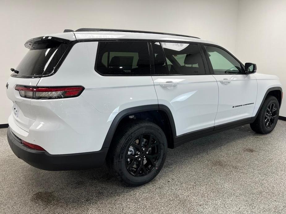 new 2025 Jeep Grand Cherokee L car, priced at $44,143