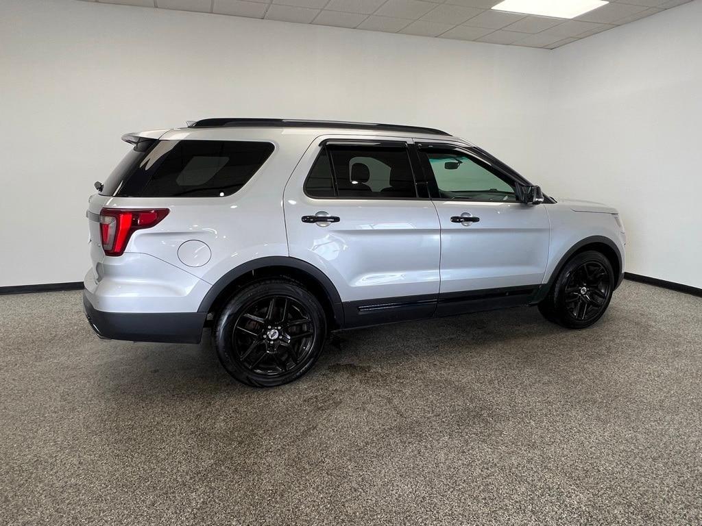 used 2016 Ford Explorer car, priced at $13,900