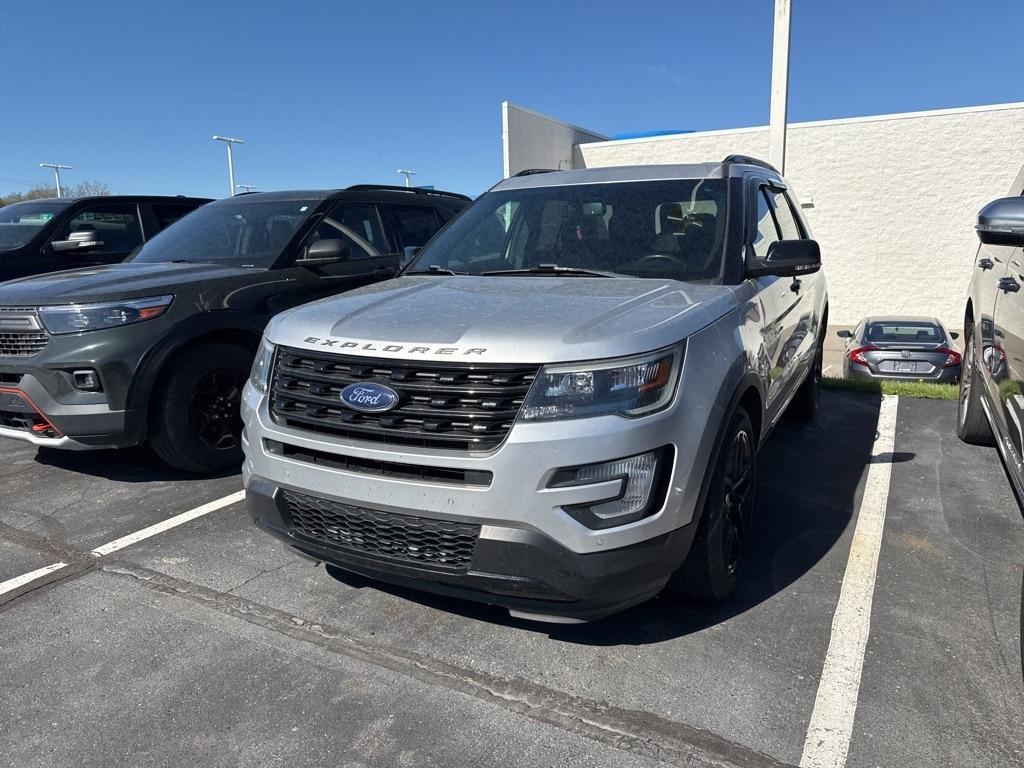 used 2016 Ford Explorer car, priced at $13,900