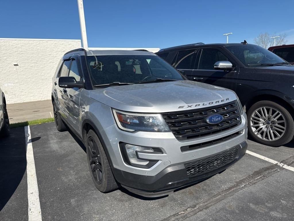 used 2016 Ford Explorer car, priced at $13,900