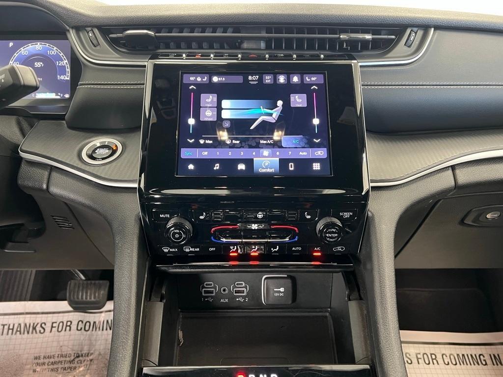 used 2024 Jeep Grand Cherokee car, priced at $32,900