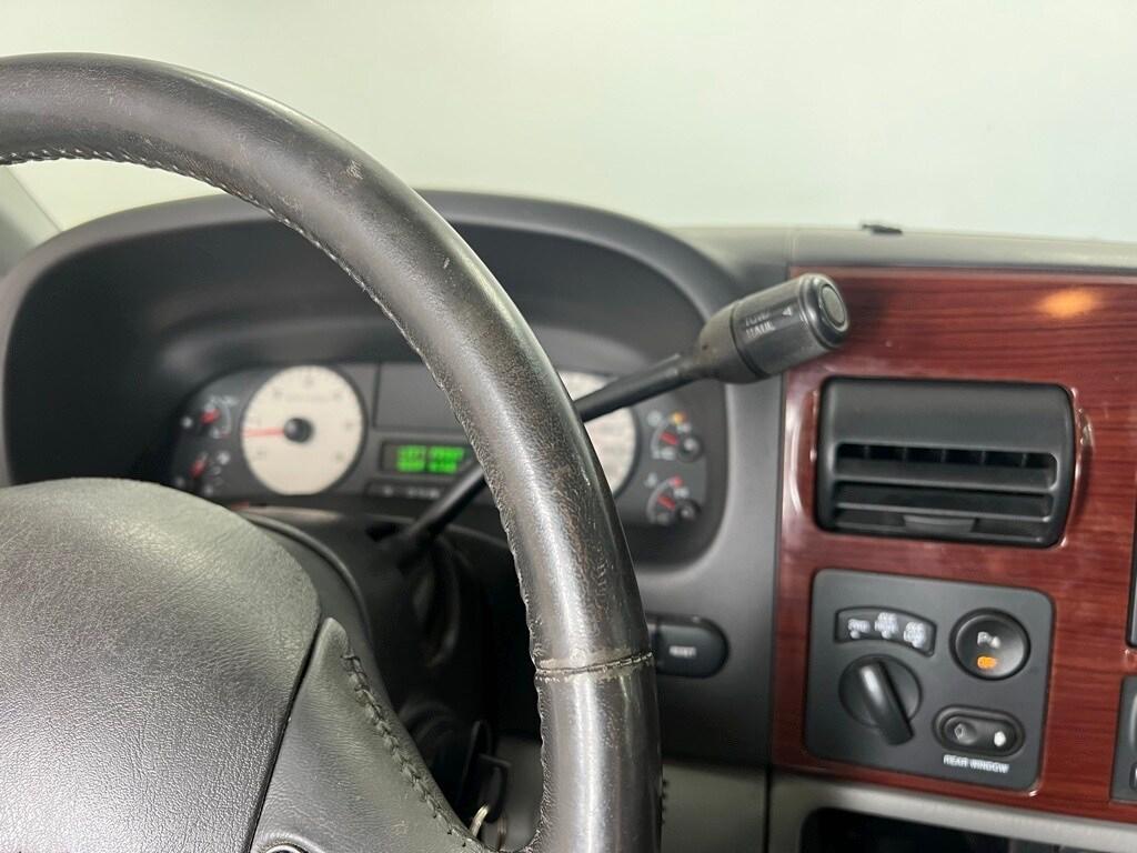 used 2005 Ford F-250 car, priced at $10,600