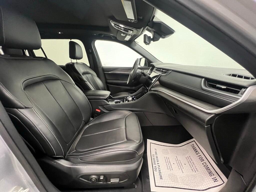 used 2024 Jeep Grand Cherokee L car, priced at $37,900