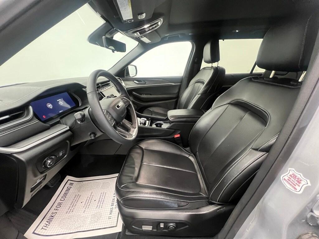 used 2024 Jeep Grand Cherokee L car, priced at $37,900