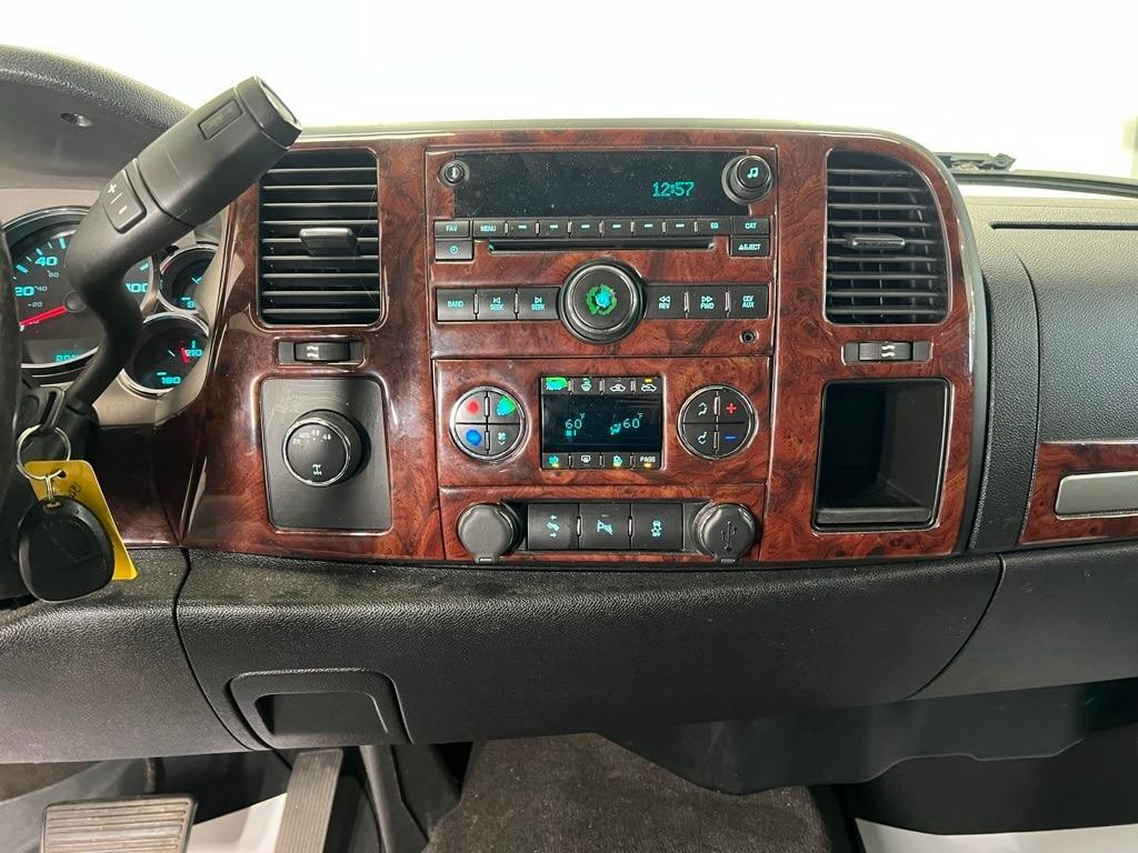 used 2013 GMC Sierra 1500 car, priced at $11,900