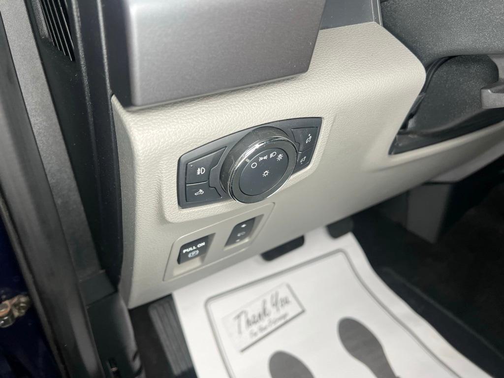 used 2019 Ford F-150 car, priced at $27,400