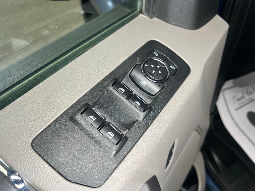 used 2019 Ford F-150 car, priced at $27,400