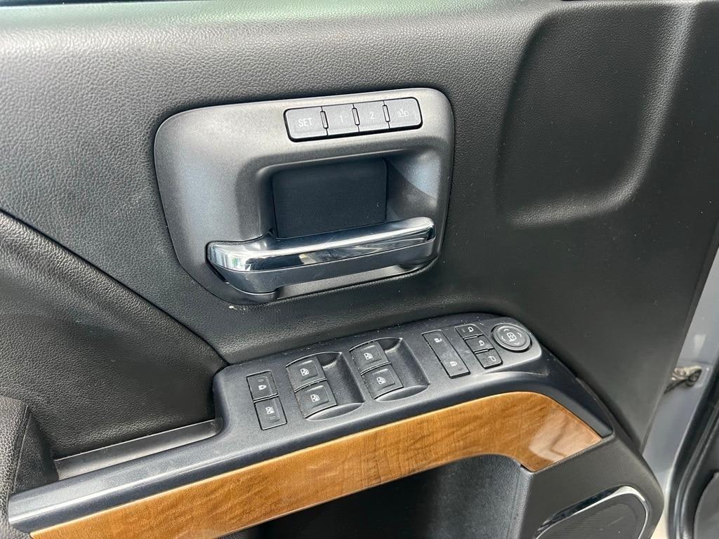 used 2017 Chevrolet Silverado 1500 car, priced at $18,900