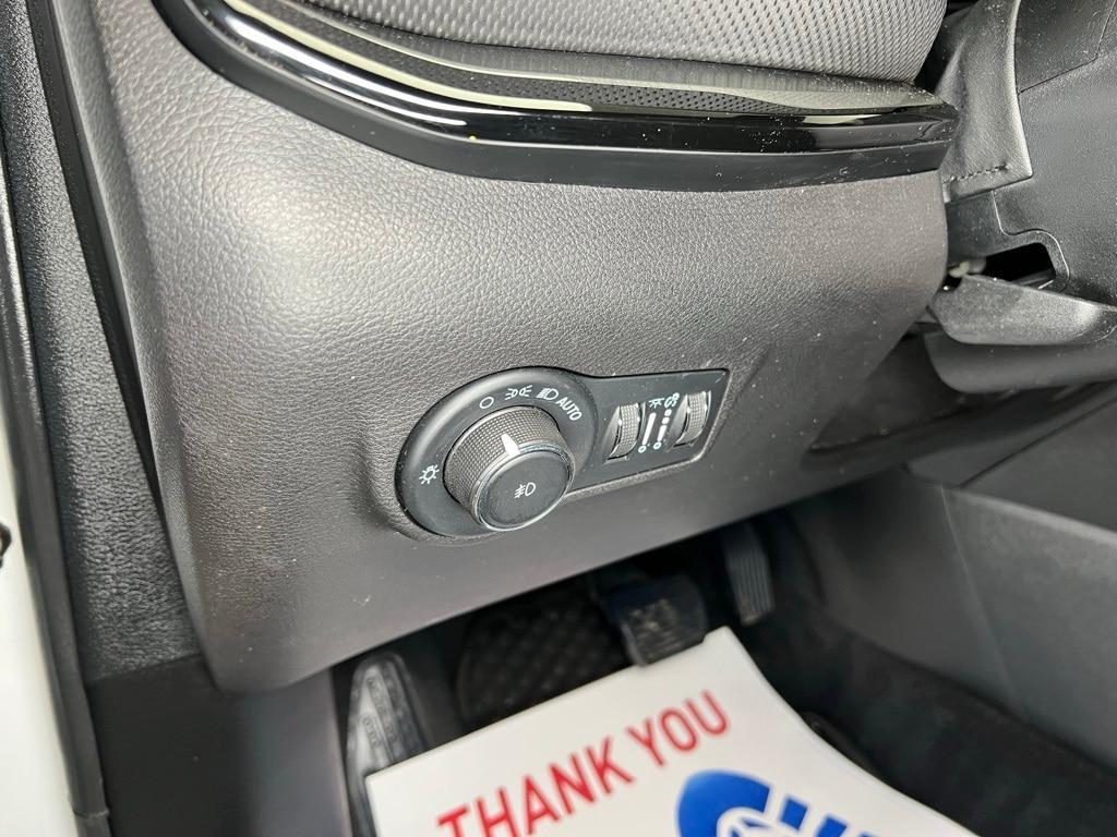 used 2023 Jeep Compass car, priced at $22,900