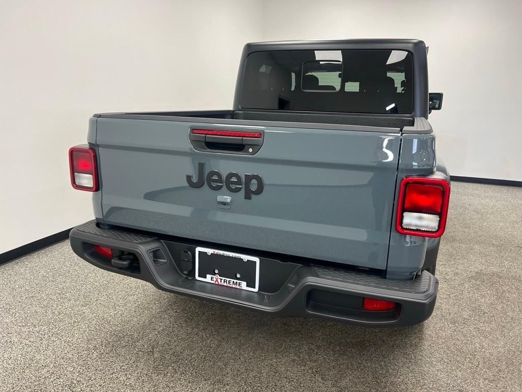 new 2025 Jeep Gladiator car, priced at $44,864