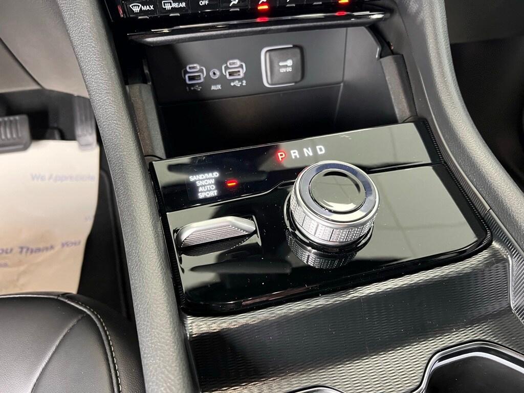 new 2025 Jeep Grand Cherokee L car, priced at $43,641
