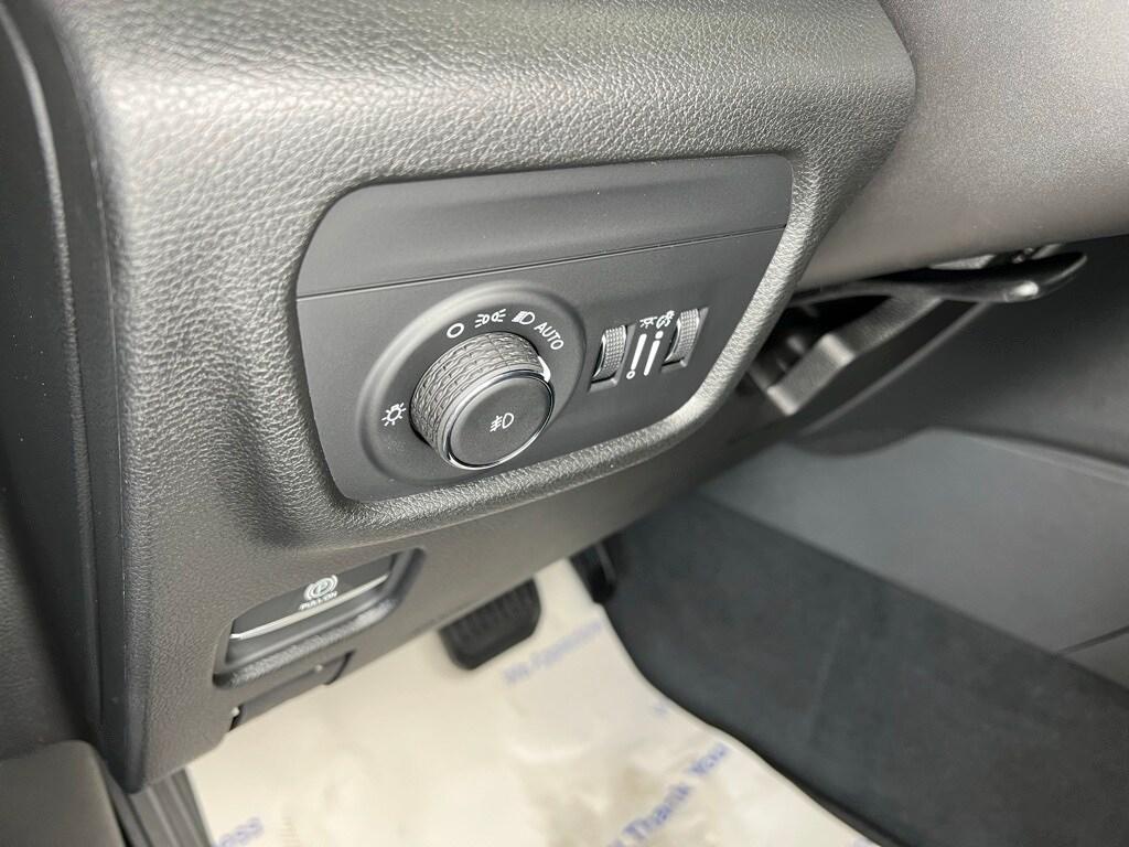 new 2025 Jeep Grand Cherokee L car, priced at $43,641