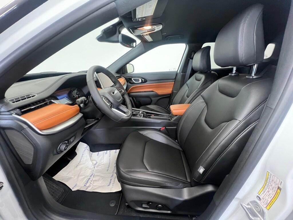 new 2025 Jeep Compass car