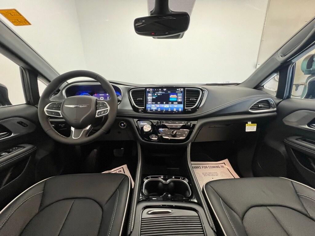 new 2026 Chrysler Pacifica car, priced at $51,175