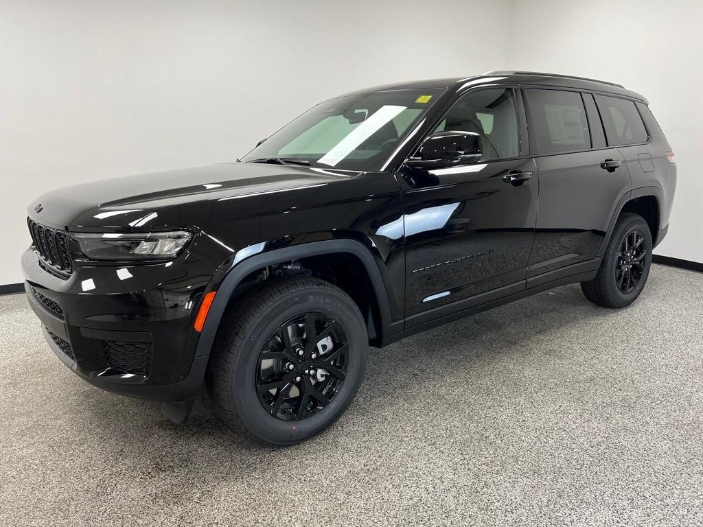 new 2025 Jeep Grand Cherokee L car, priced at $44,679