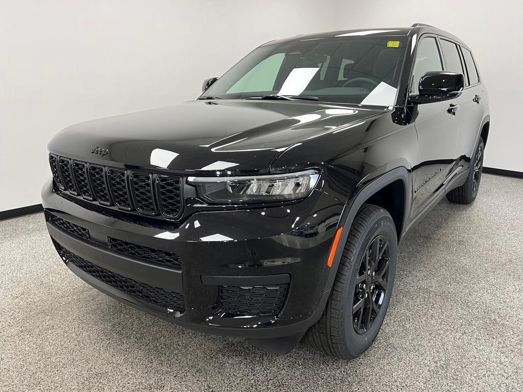 new 2025 Jeep Grand Cherokee L car, priced at $44,679