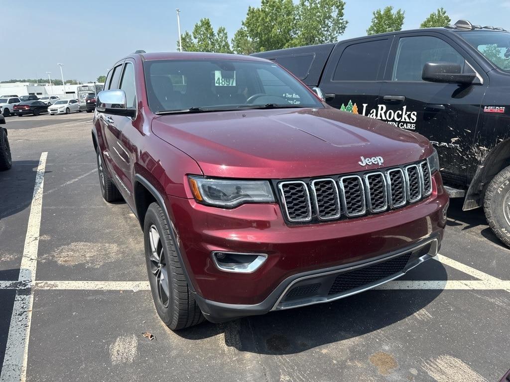 used 2017 Jeep Grand Cherokee car, priced at $13,900