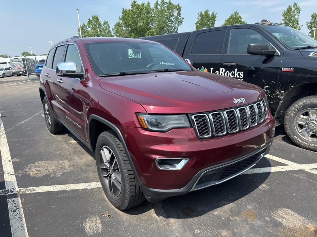 used 2017 Jeep Grand Cherokee car, priced at $13,900
