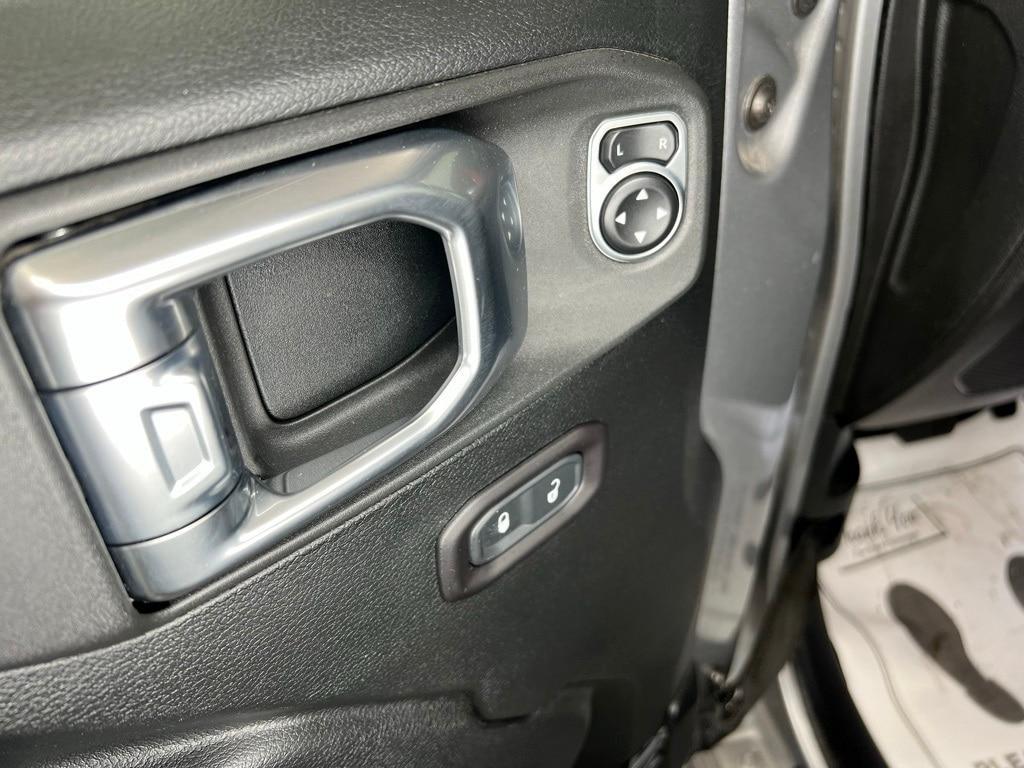 used 2020 Jeep Gladiator car, priced at $34,900