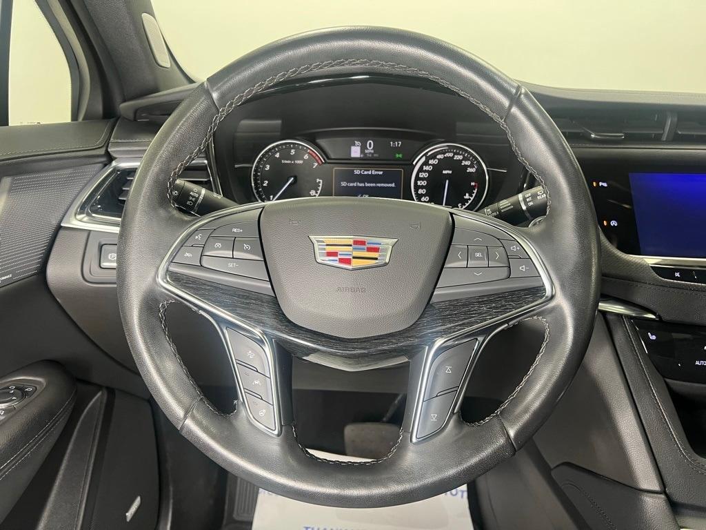 used 2022 Cadillac XT5 car, priced at $31,950