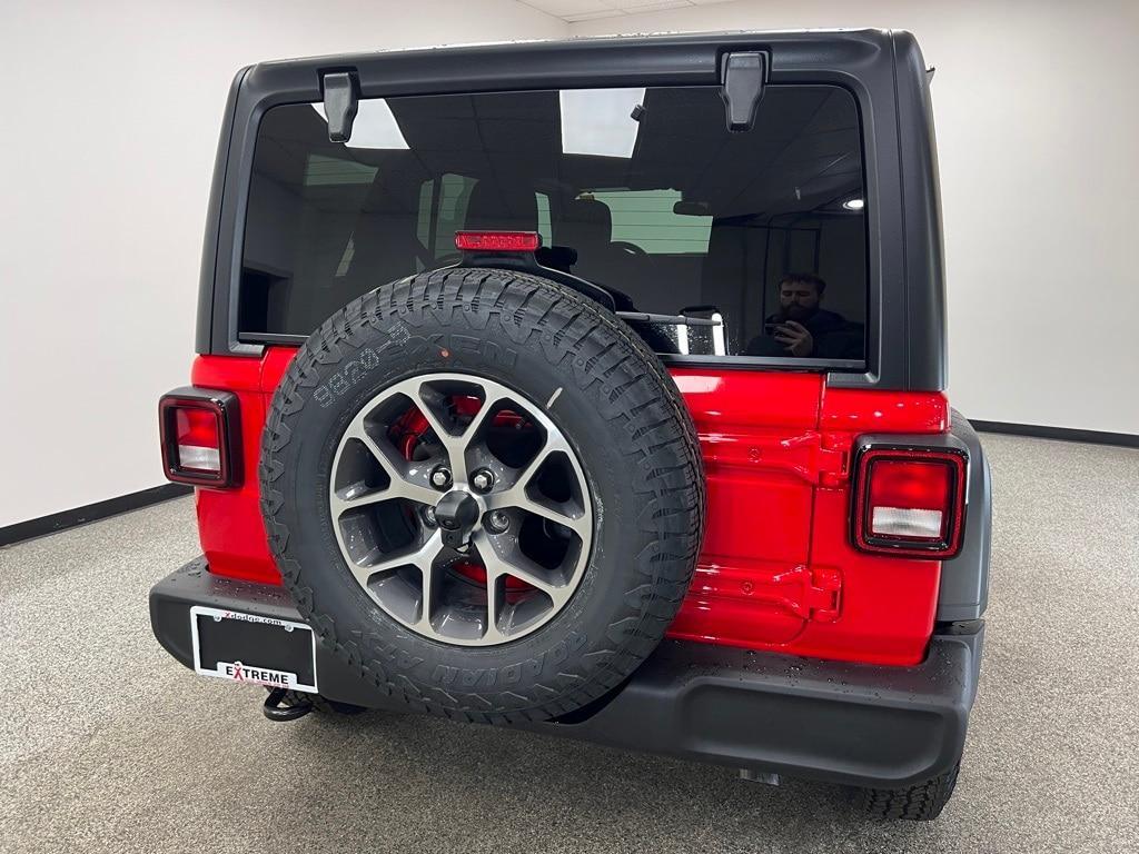 new 2025 Jeep Wrangler car, priced at $50,340