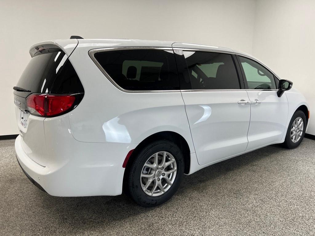 new 2025 Chrysler Voyager car, priced at $41,690