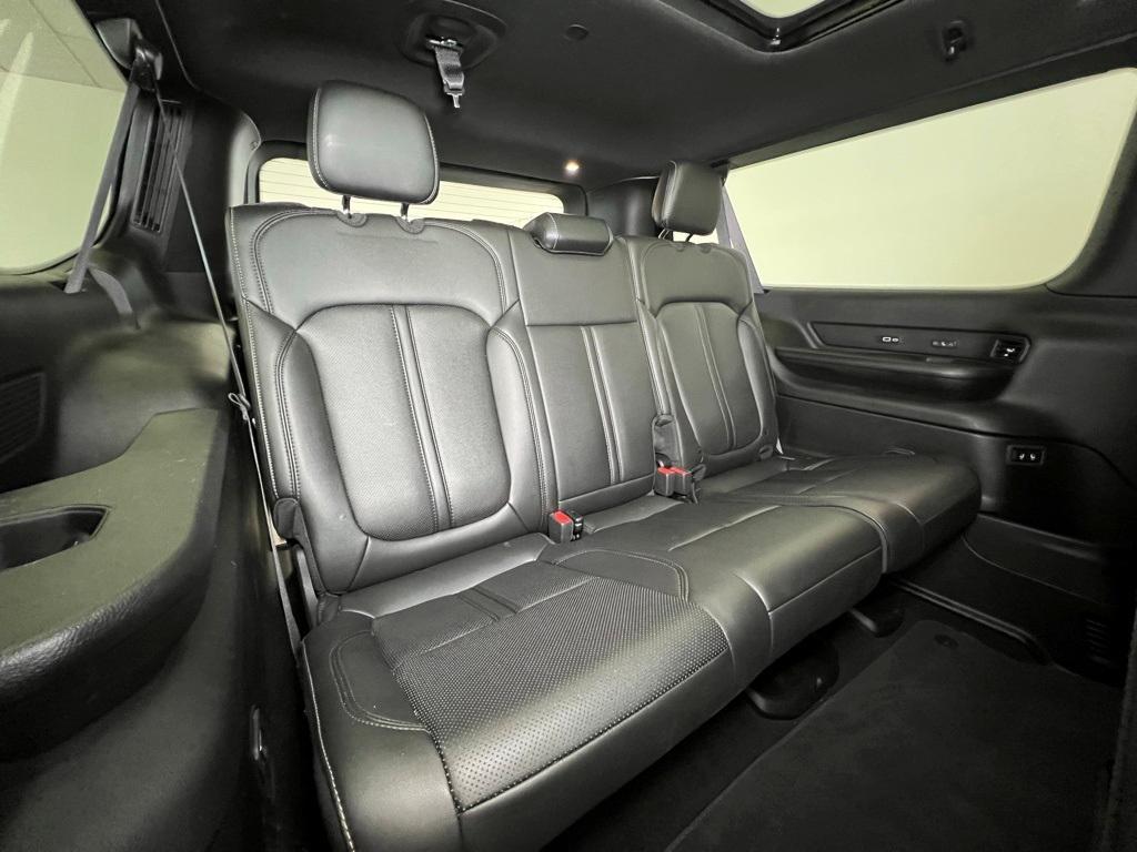 used 2024 Jeep Wagoneer L car, priced at $51,900