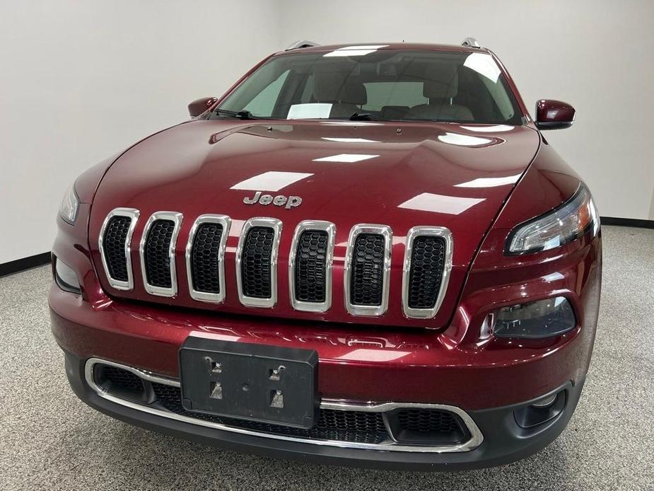 used 2018 Jeep Cherokee car, priced at $18,400