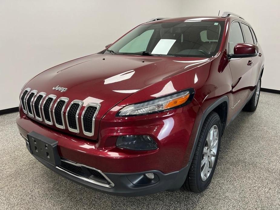 used 2018 Jeep Cherokee car, priced at $18,400