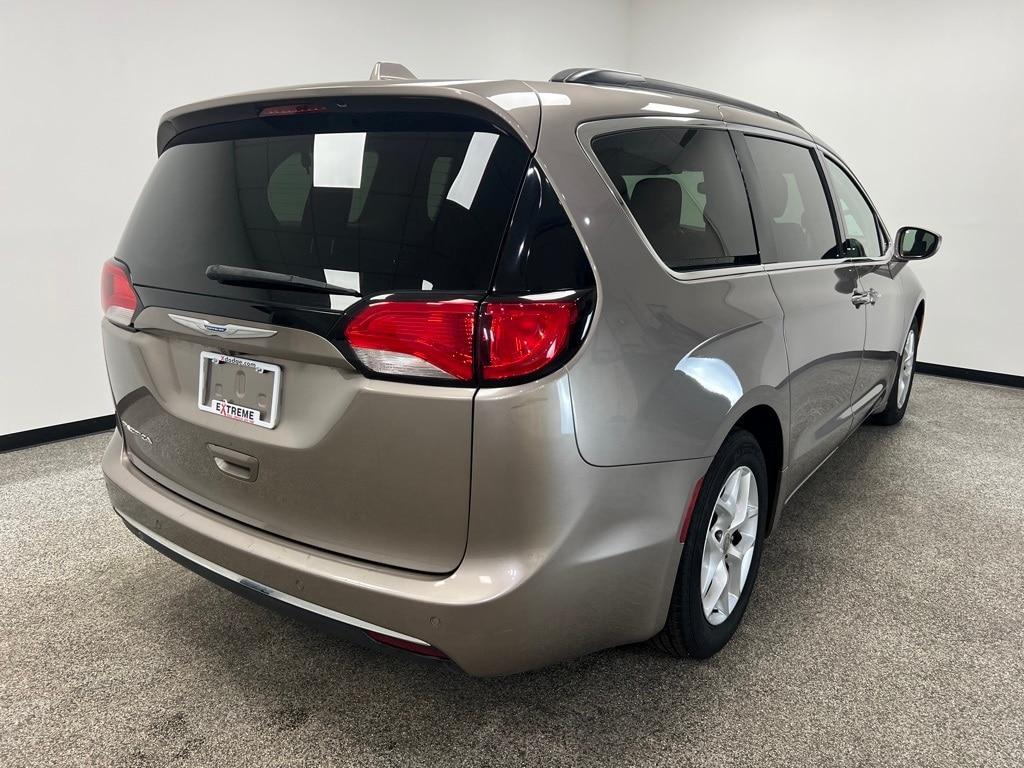 used 2018 Chrysler Pacifica car, priced at $15,800