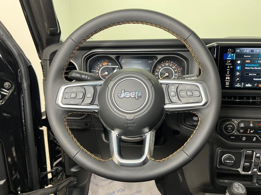 new 2025 Jeep Wrangler car, priced at $62,400