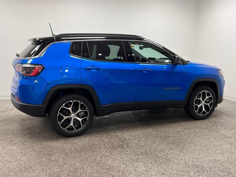 new 2024 Jeep Compass car, priced at $30,935