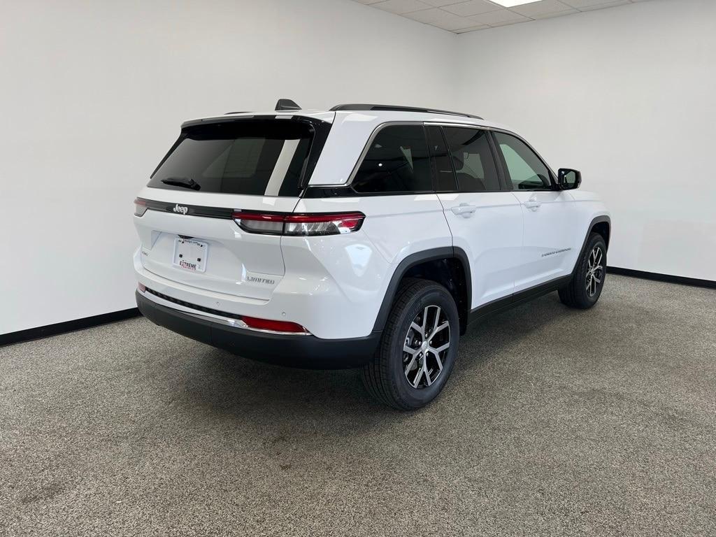 new 2025 Jeep Grand Cherokee car, priced at $41,395