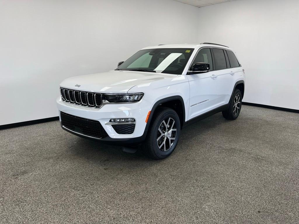 new 2025 Jeep Grand Cherokee car, priced at $41,395
