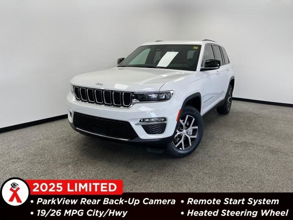 new 2025 Jeep Grand Cherokee car, priced at $41,395