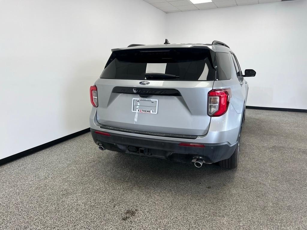 used 2022 Ford Explorer car, priced at $31,900