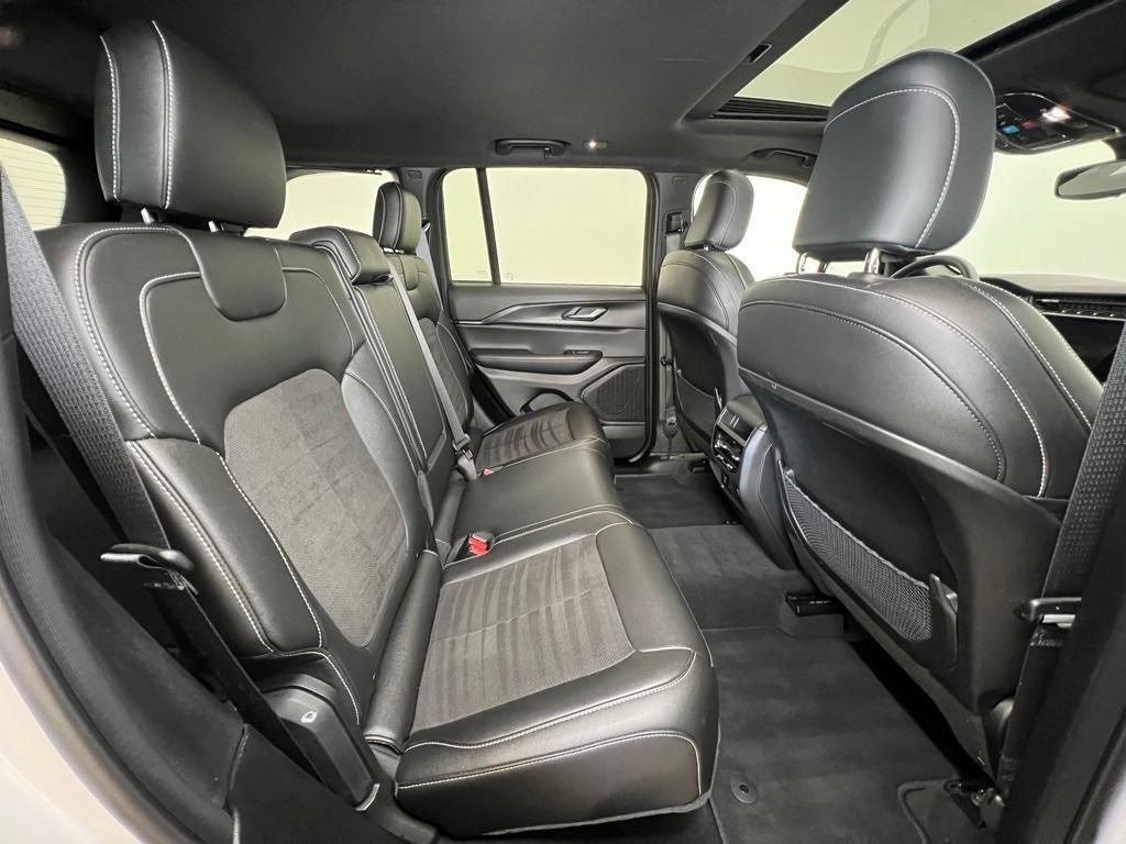 used 2024 Jeep Grand Cherokee car, priced at $35,900