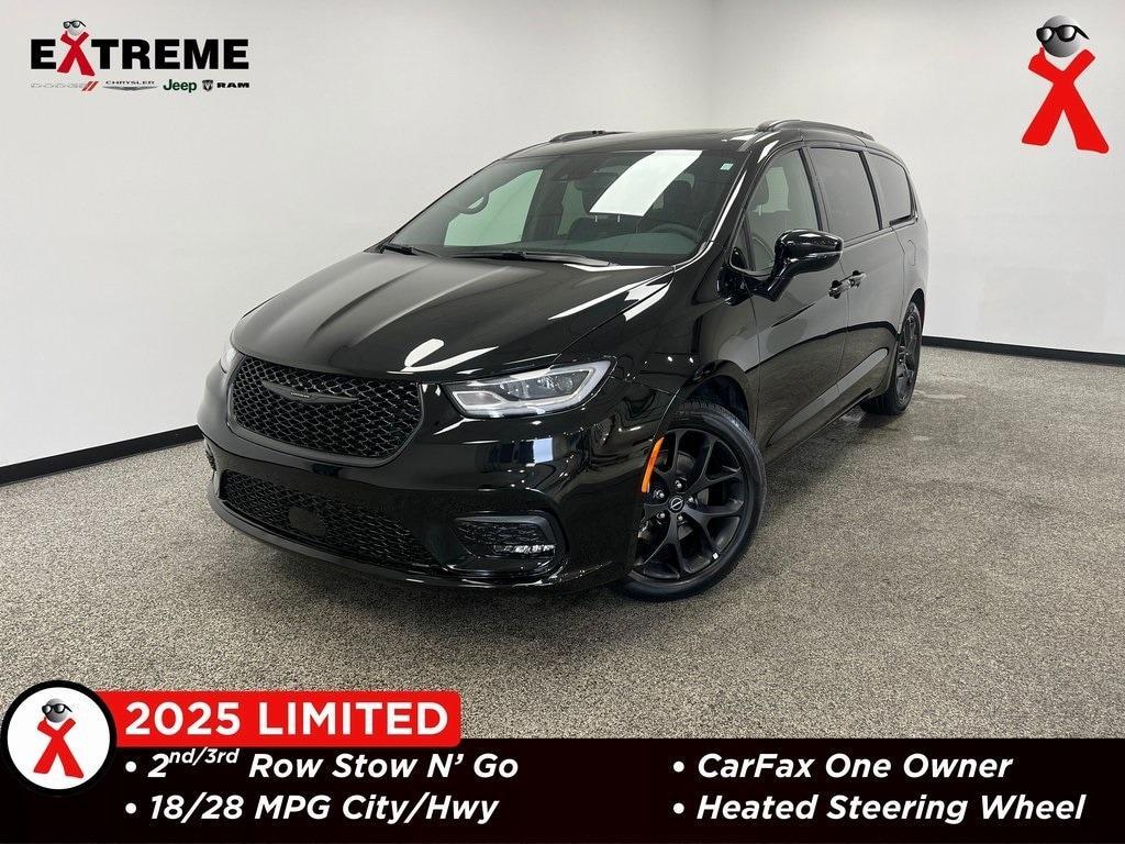 used 2025 Chrysler Pacifica car, priced at $41,650
