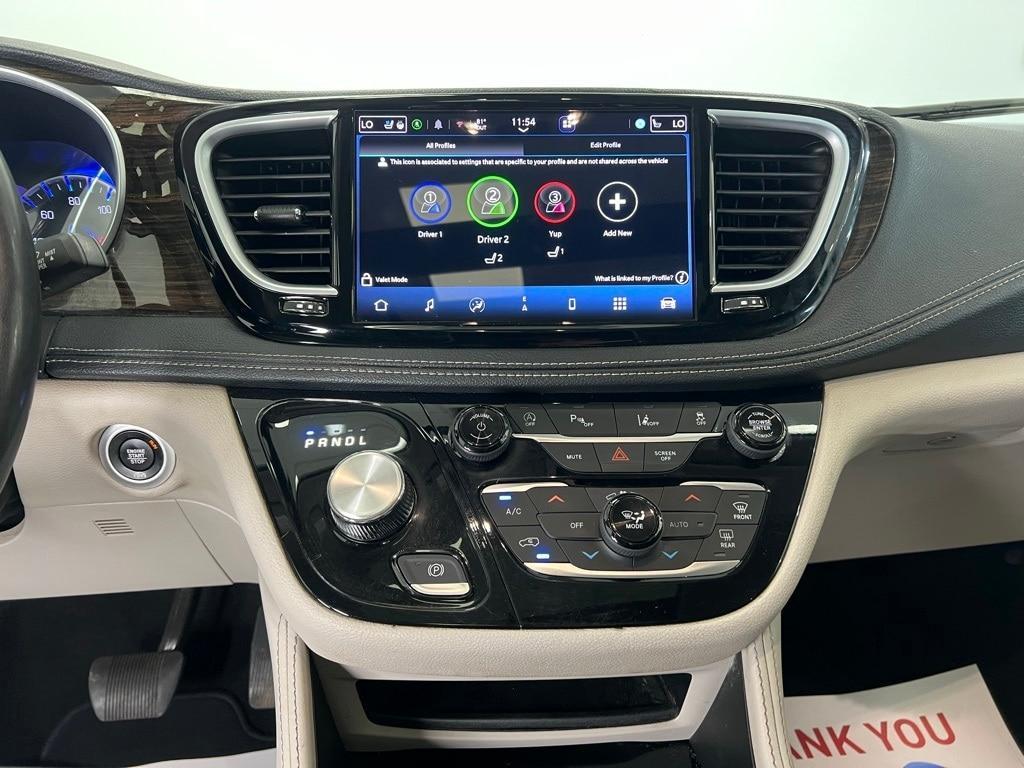 used 2023 Chrysler Pacifica car, priced at $28,576