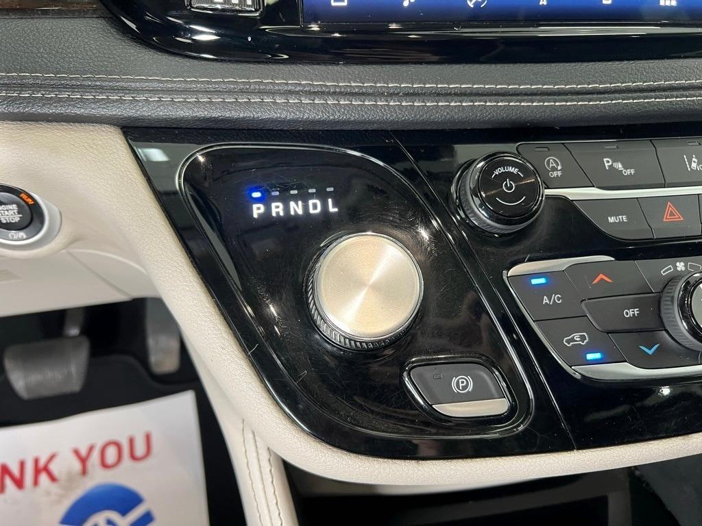 used 2023 Chrysler Pacifica car, priced at $28,576