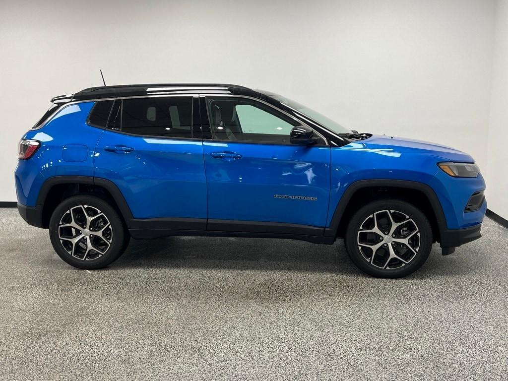 new 2024 Jeep Compass car, priced at $30,054