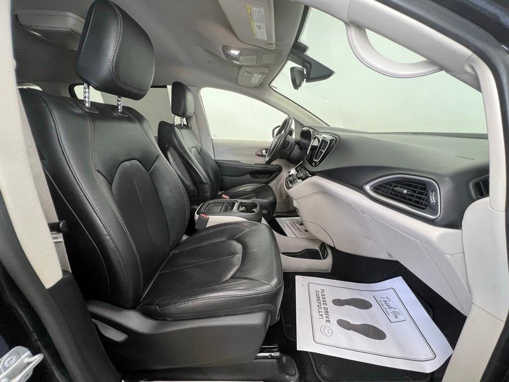used 2018 Chrysler Pacifica car, priced at $14,900