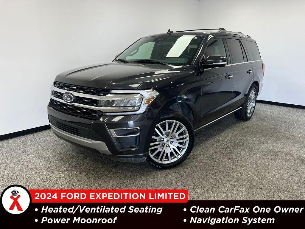 used 2024 Ford Expedition car, priced at $50,400