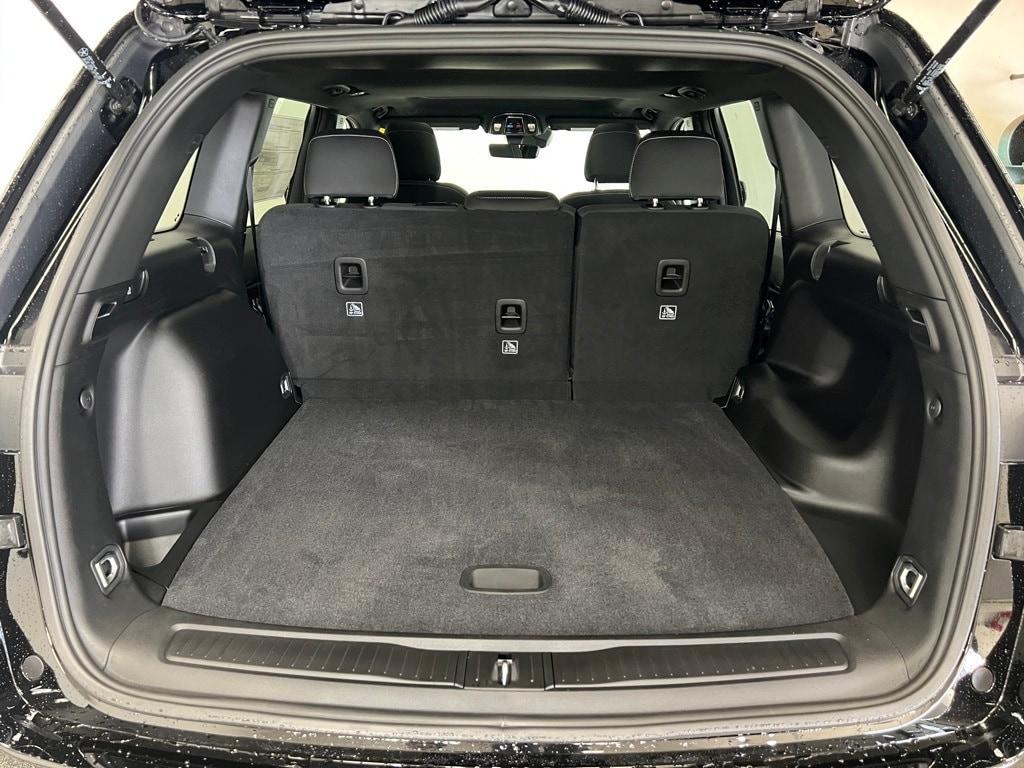 new 2025 Jeep Grand Cherokee car, priced at $36,604