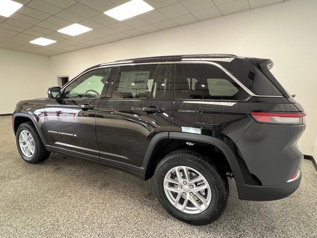 new 2025 Jeep Grand Cherokee car, priced at $36,604