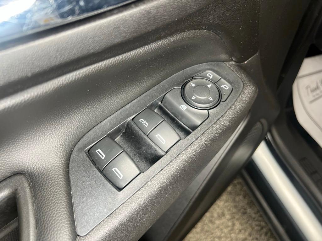 used 2020 Chevrolet Equinox car, priced at $15,900