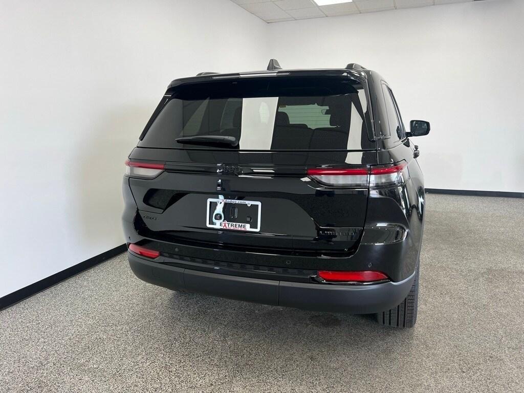 new 2025 Jeep Grand Cherokee car, priced at $44,884